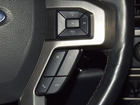 Used 2022 Ford F450 Platinum w/ FX4 Off-Road Package image 42