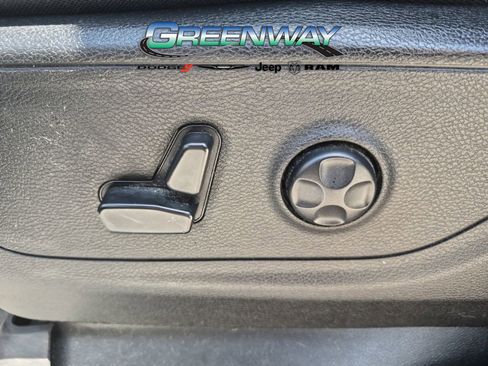 Used 2019 RAM 1500 Big Horn AWD/4WD image 15