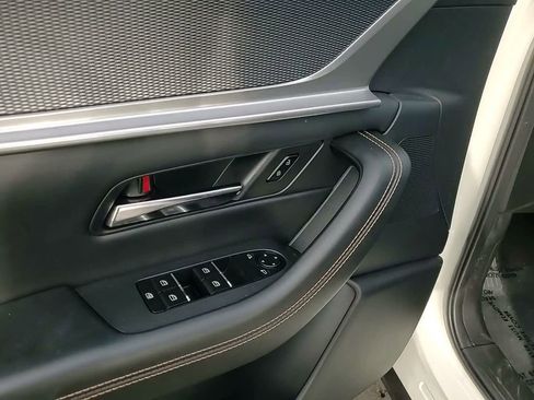 Certified 2025 MAZDA CX-90 Plug-In Hybrid w/Premium Sport image 12