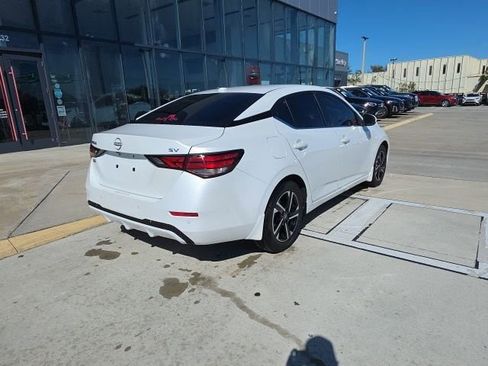 Used 2024 Nissan Sentra SV w/ All-Weather Package image 5