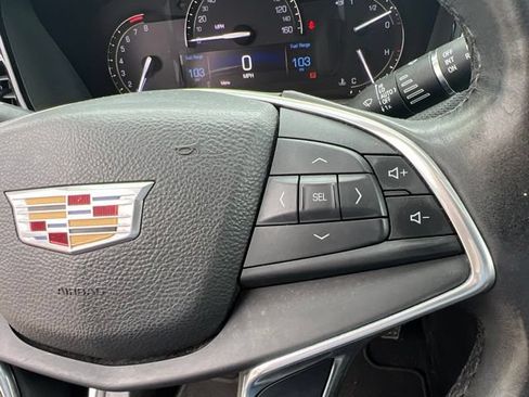 Used 2017 Cadillac XT5 Luxury w/ LPO, Wheel Lock Package AWD/4WD image 26