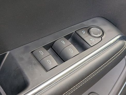 Used 2024 GMC Acadia Elevation w/ Black Edition image 14