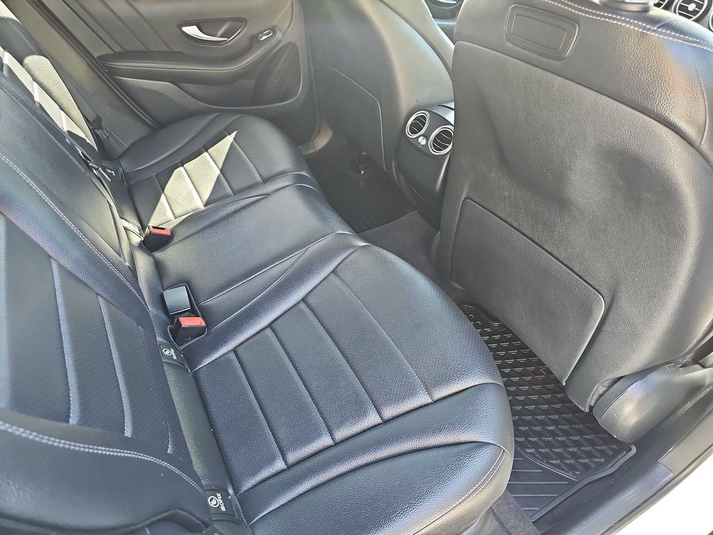 Used 2019 Mercedes-Benz GLC 300 4MATIC Coupe image 14