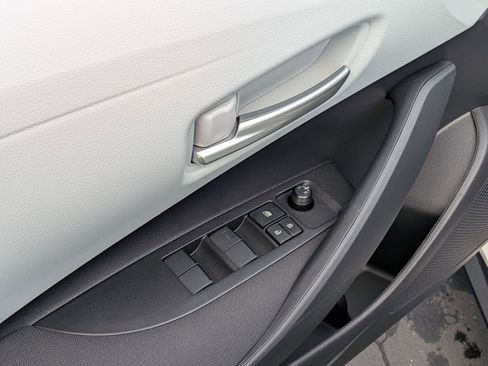 New 2026 Toyota Corolla SE image 15