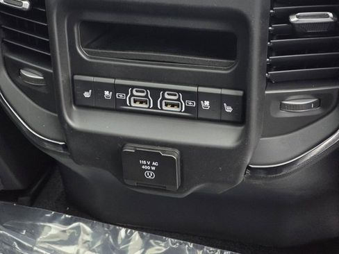Used 2025 RAM 1500 Limited image 41