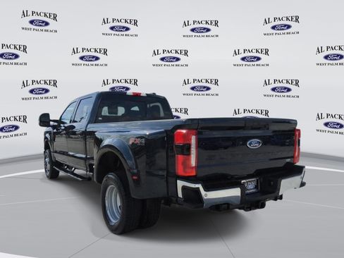Certified 2024 Ford F350 XLT w/ 360-Degree Camera Package AWD/4WD image 3