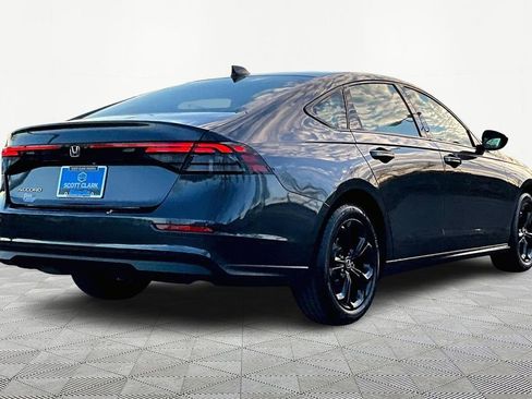 Used 2025 Honda Accord SE image 6