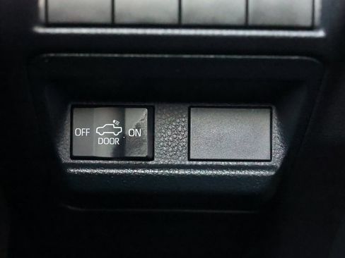 Used 2024 Toyota Tacoma SR5 image 27