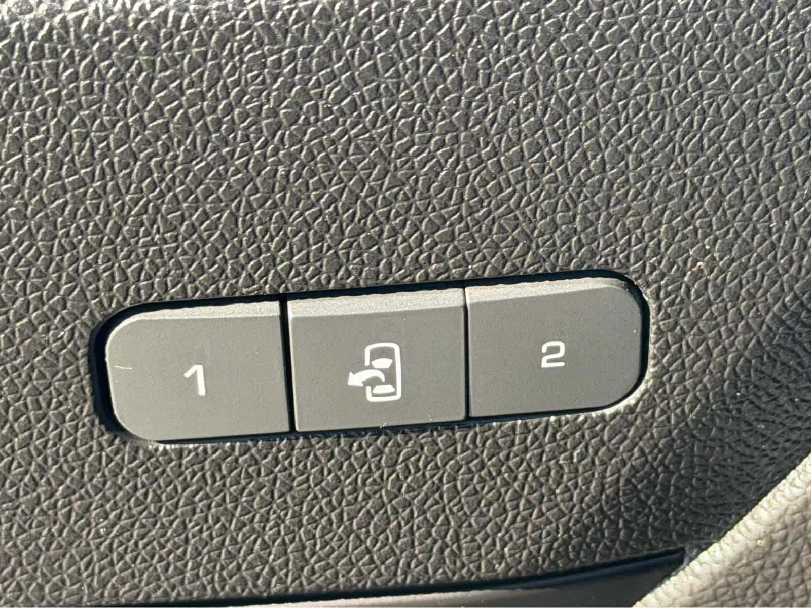 Used 2017 GMC Acadia Limited SLT AWD/4WD image 22