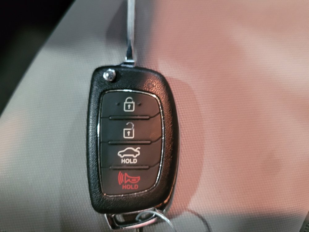 Used 2017 Hyundai Sonata SE FWD image 32