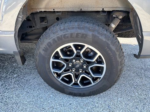 Used 2023 Ford F150 XLT w/ Equipment Group 302A High AWD/4WD image 7