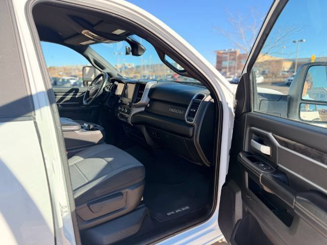 Used 2024 RAM 3500 Big Horn AWD/4WD image 26