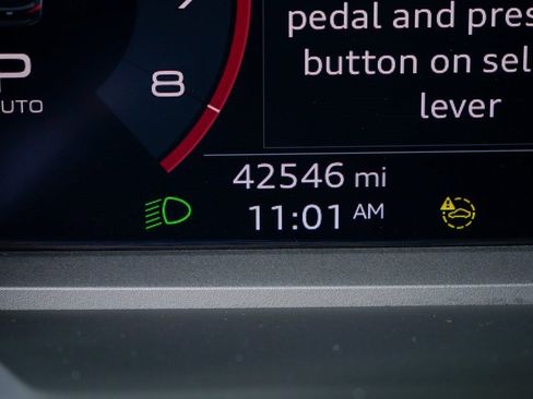 Used 2021 Audi Q3 2.0T Premium Plus w/ Premium Plus Package image 11