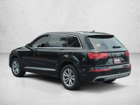 Used 2018 Audi Q7 3.0T Premium Plus w/ Premium Plus Package AWD/4WD image 7