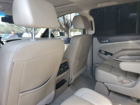 Used 2019 GMC Yukon XL SLT w/ Open Road Package image 15