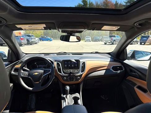 Used 2021 Chevrolet Equinox Premier AWD/4WD image 27