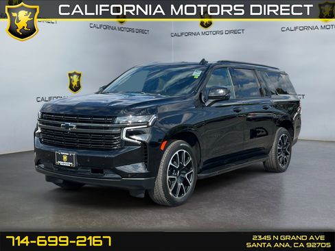Used 2022 Chevrolet Suburban RST w/ Sport Performance Package image 1