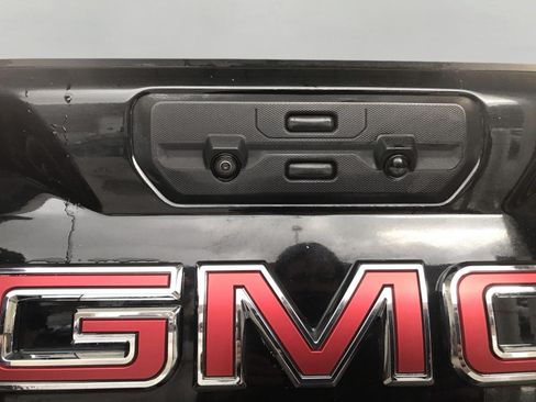 Used 2021 GMC Sierra 3500 Denali w/ Denali Ultimate Package AWD/4WD image 20