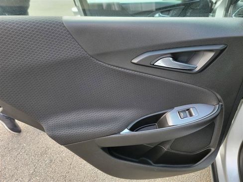 Used 2017 Chevrolet Malibu LT w/ Driver Confidence Package image 14