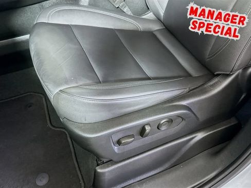Used 2025 Chevrolet Tahoe LT RWD image 21