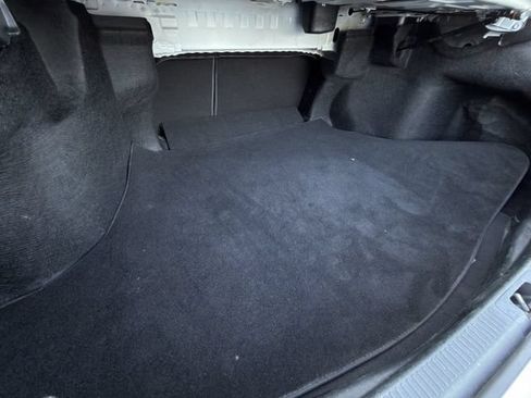 Used 2019 Toyota Camry SE w/ Convenience Package FWD image 27