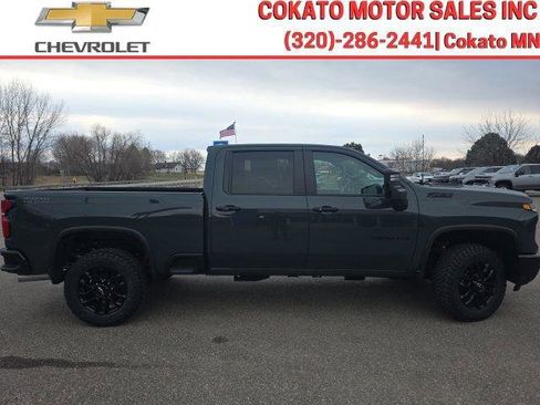 Used 2026 Chevrolet Silverado 3500 LT w/ Trail Boss Package AWD/4WD image 8