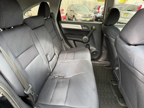 Used 2011 Honda CR-V LX image 29