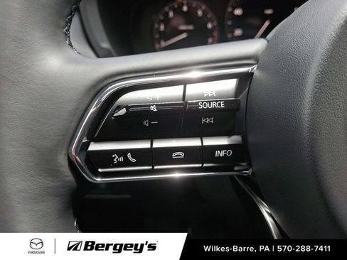 Certified 2025 MAZDA CX-70 3.3 Turbo w/ Premium Package AWD/4WD image 18