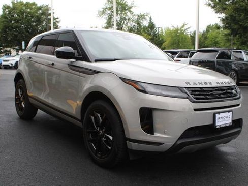 Used 2025 Land Rover Range Rover Evoque S image 10