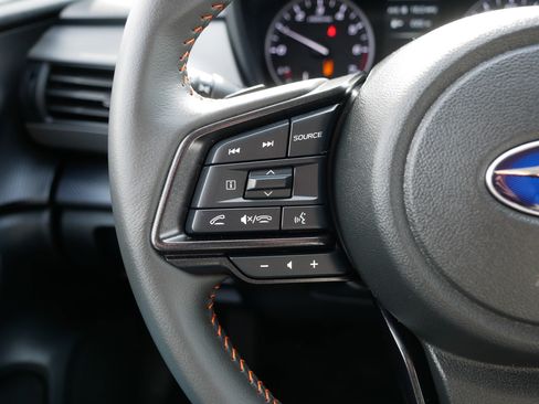 Certified 2025 Subaru Crosstrek 2.5i Limited w/ Popular Package #3A image 31