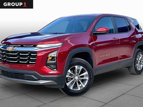 Used 2026 Chevrolet Equinox LT w/ Convenience Package II FWD image 1