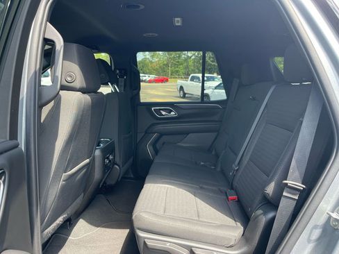 Used 2023 Chevrolet Tahoe LS image 11