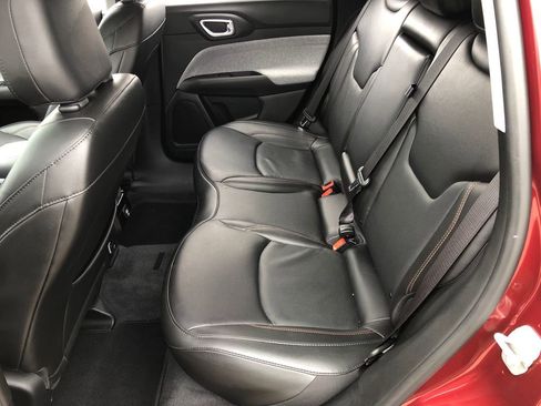 Certified 2022 Jeep Compass Latitude AWD/4WD image 22