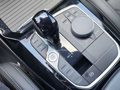 Used 2023 BMW X3 sDrive30i w/ M Sport Package image 21