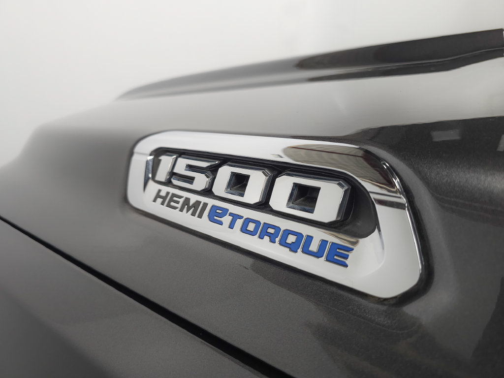 Used 2024 RAM 1500 Limited AWD/4WD image 36