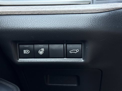 Used 2025 Toyota Grand Highlander FWD image 22