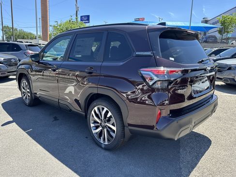 New 2026 Subaru Forester Touring image 5