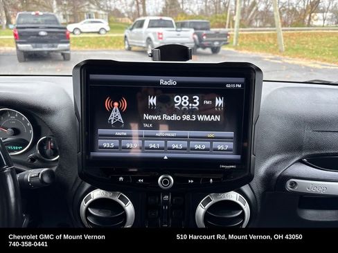 Used 2017 Jeep Wrangler Unlimited Rubicon w/ Cold Weather Group image 20