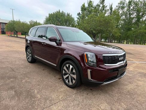 Used 2022 Kia Telluride EX w/ EX Premium Package AWD/4WD image 6