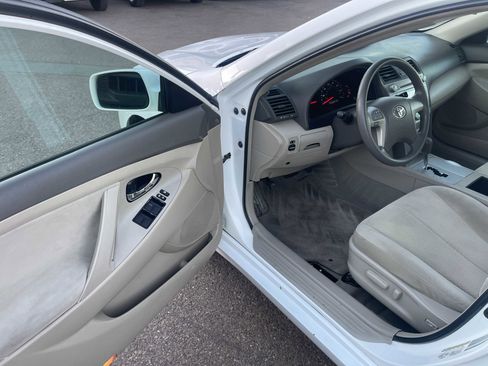 Used 2007 Toyota Camry LE image 15