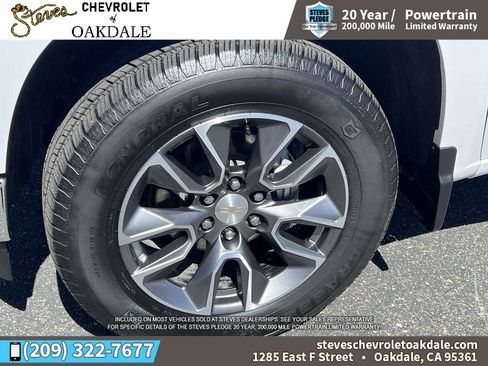 Used 2025 Chevrolet Silverado 1500 LT AWD/4WD image 36