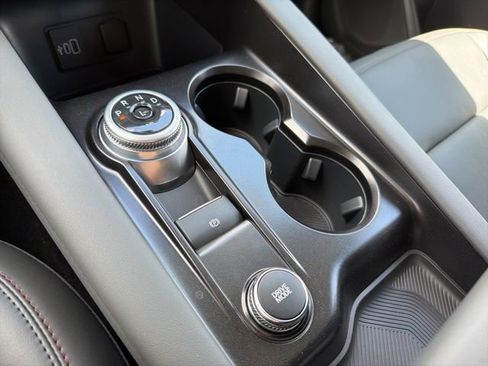New 2026 Ford Explorer Active AWD/4WD image 23