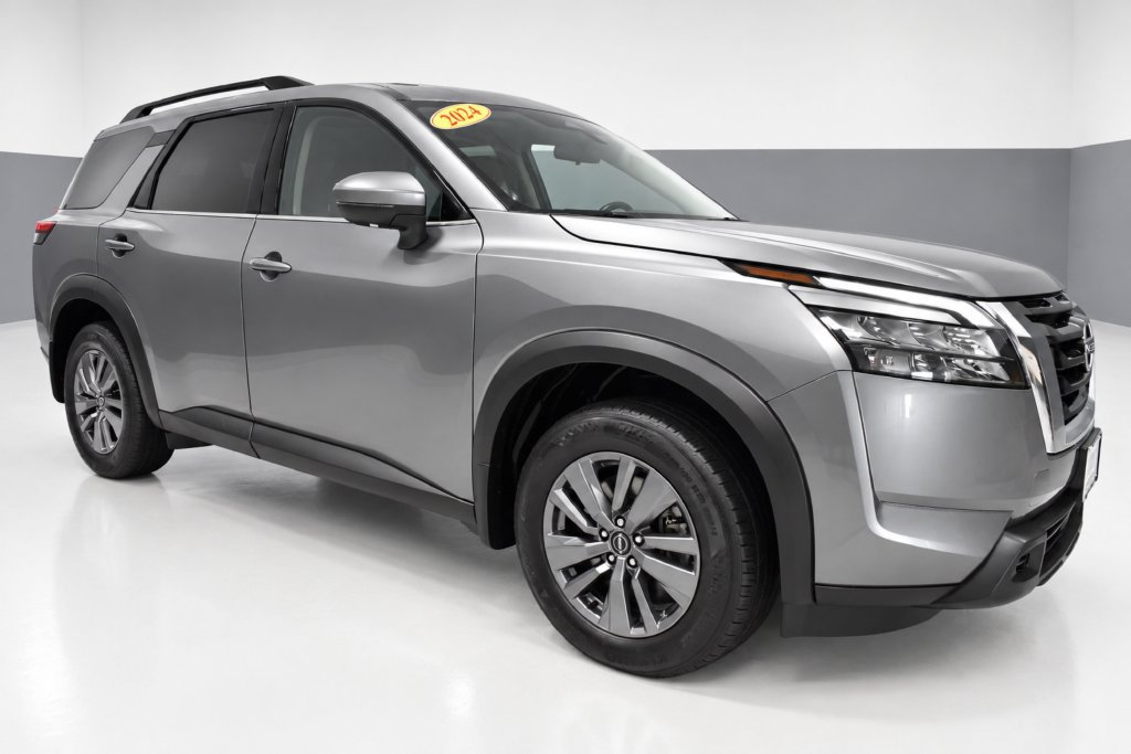 Certified 2024 Nissan Pathfinder SV AWD/4WD image 7