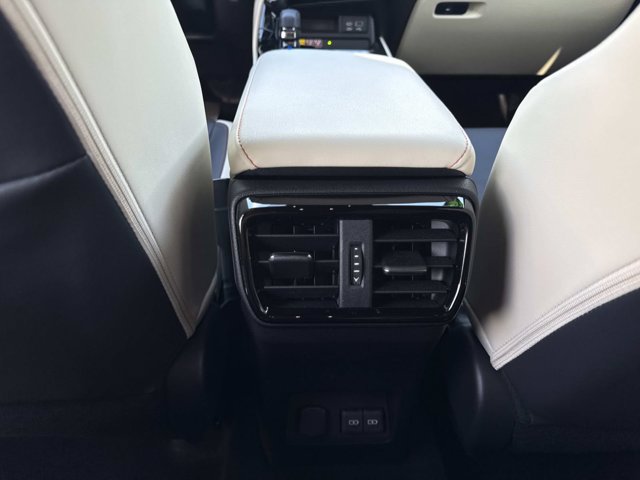 Used 2024 Lexus NX 350 AWD image 15