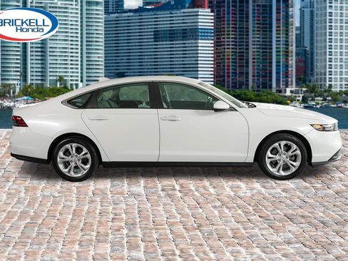 Used 2023 Honda Accord LX image 10