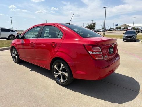 Used 2020 Chevrolet Sonic Premier FWD image 7