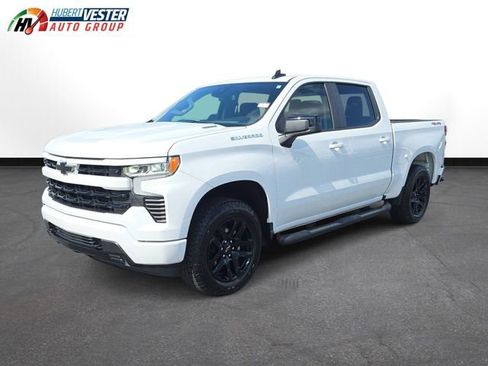 Used 2026 Chevrolet Silverado 1500 RST w/ RST Select Package image 2