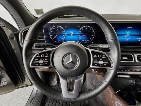 Used 2023 Mercedes-Benz GLS 450 GLS 450 image 12