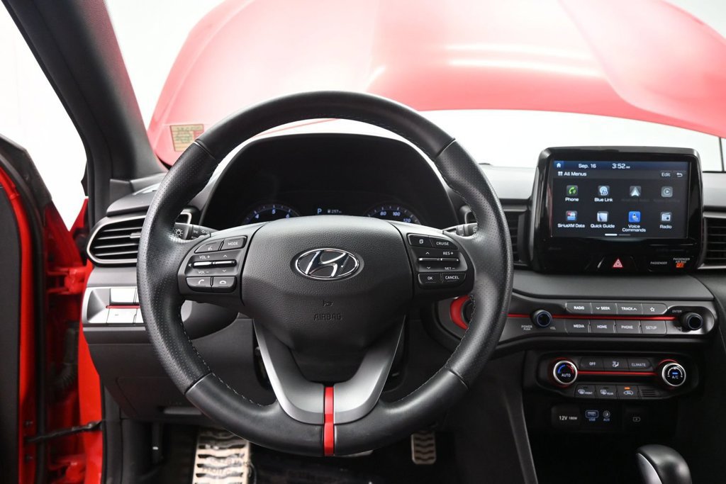 Used 2019 Hyundai Veloster Turbo FWD image 35