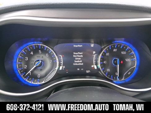 New 2026 Chrysler Pacifica Select FWD image 36
